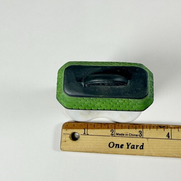 Dept 56 Christmas in the City Sign 5960-9 Heritage Village Decor - Picture 9 of 9